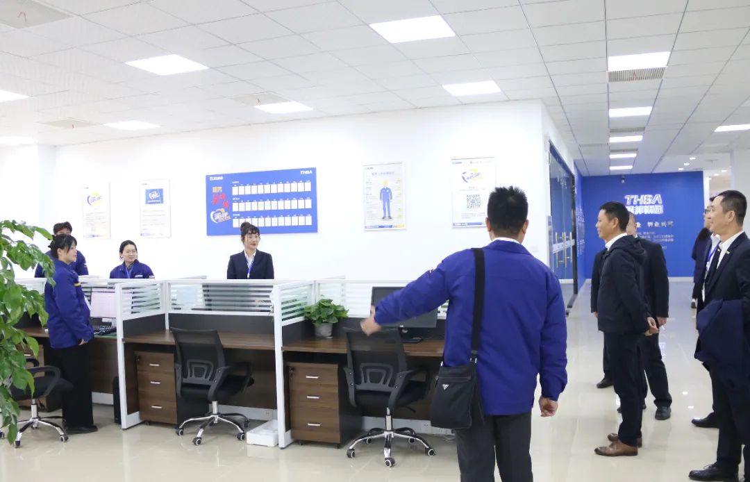 集團(tuán)總裁視察湖北智邦:未來(lái)可期,湖北有為!